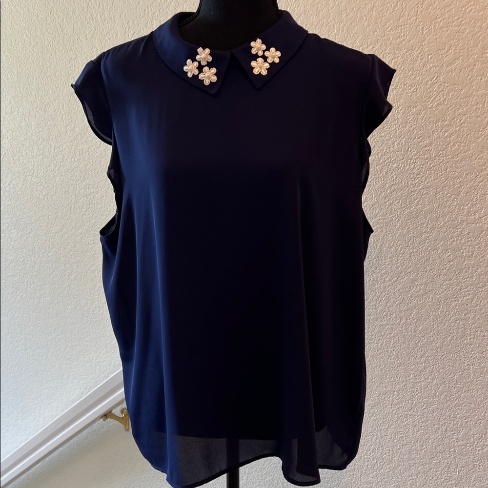 Elle Midnight Blue Blouse with White Floral Collar